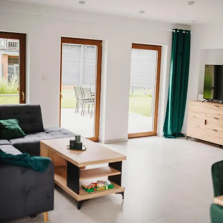 Semesterbostad Dom Na Zadzielu - Z Balia Nad Jeziorem Zywieckim Żywiec