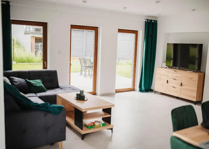 Semesterbostad Dom Na Zadzielu - Z Balia Nad Jeziorem Zywieckim Żywiec