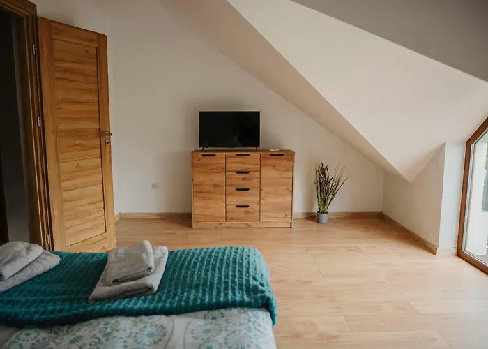 Dom Na Zadzielu - Z Balia Nad Jeziorem Zywieckim Żywiec